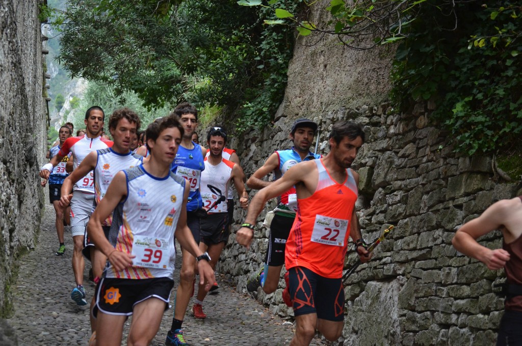 Kilian sits comfortably in the group in Limone